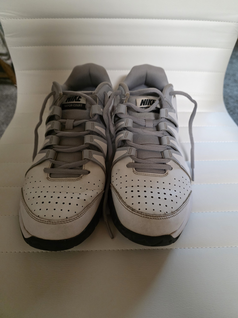 Nike Men’s Vapor Court Lace-Up Shoes in White/Light Gray